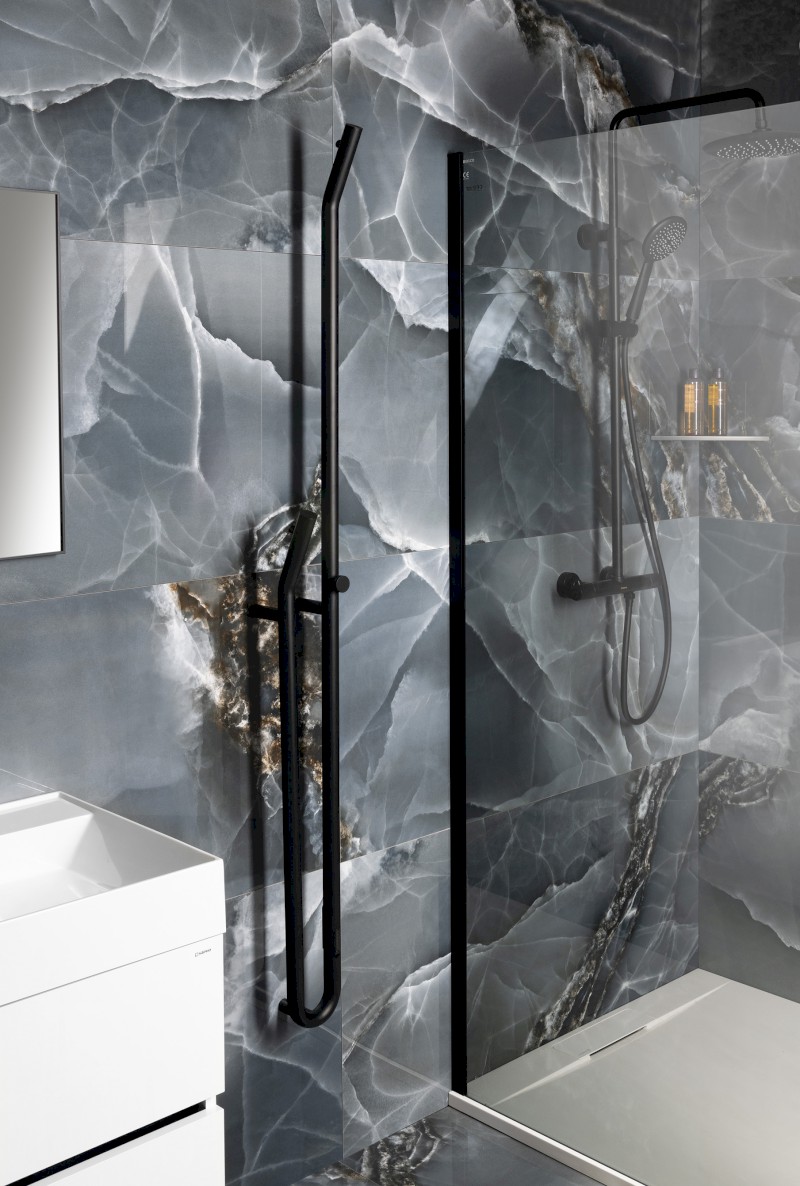 DUOPASSO elektrický sušák ručníků s časovačem, 122x1700mm, 45 W, černá mat ER330