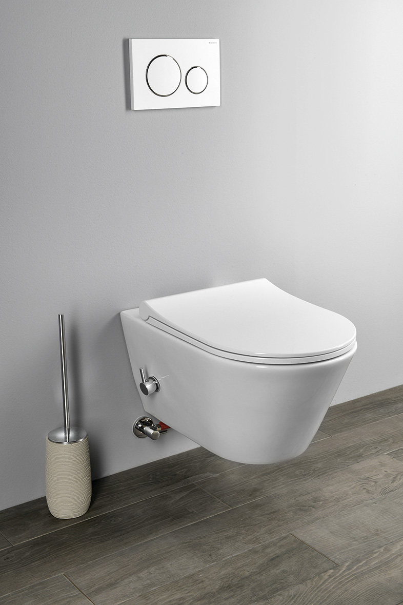 AVVA CLEANWASH závěsná WC mísa, integrovaná baterie a bidet. sprška, Rimless, 35,5x53cm, bílá 100315