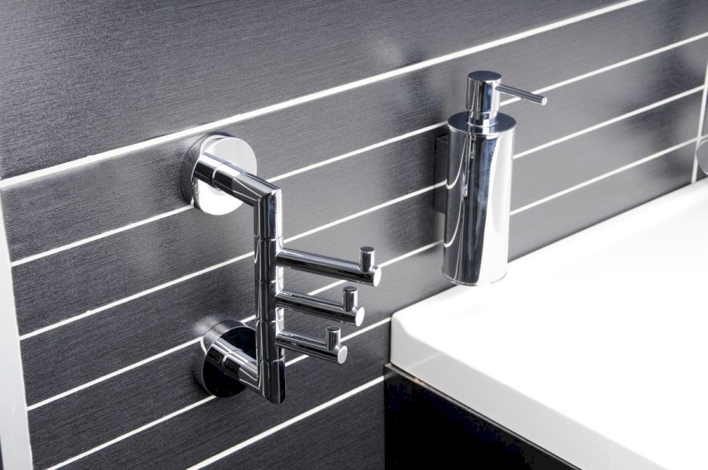 X-ROUND trojháček otočný, chrom XR211