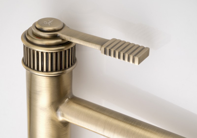 VERSI stojánková umyvadlová baterie vysoká, prodloužená hubice, bronz RV007/18