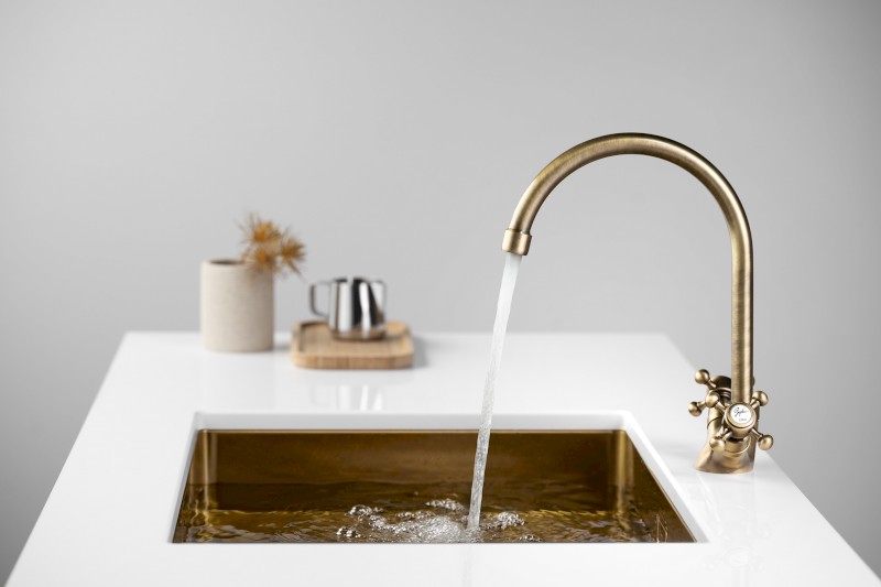 ANTEA stojánková dřezová baterie, výška 275mm, bronz 3096