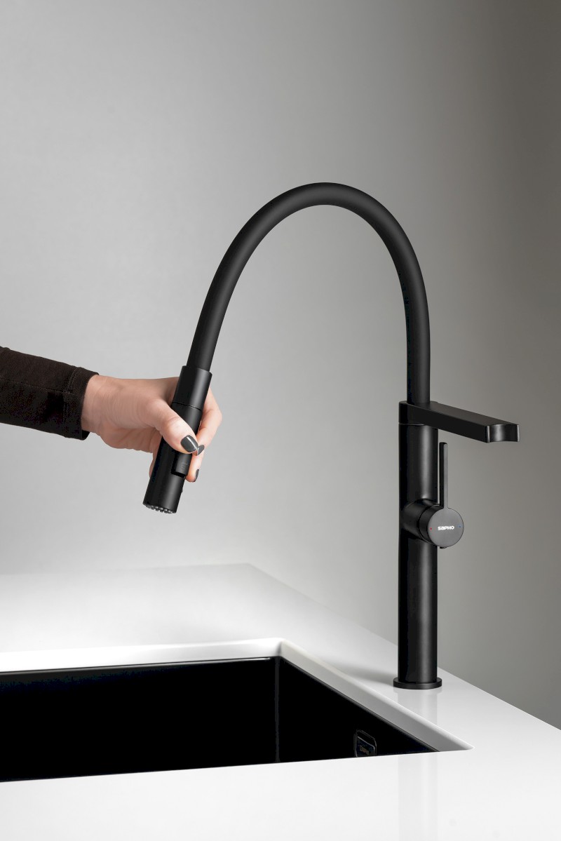 ATON stojánková dřezová baterie se sprškou, černá mat EV125B