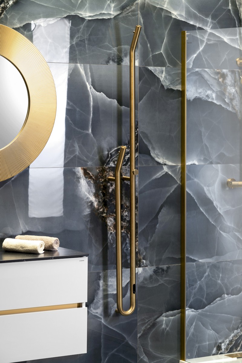 DUOPASSO elektrický sušák ručníků s časovačem, 122x1700mm, 45 W, zlato mat ER830