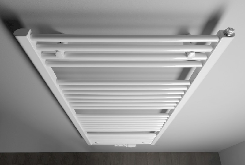 DIRECT otopné těleso se středovým připojením, 450x1320 mm, bílá ELM34T