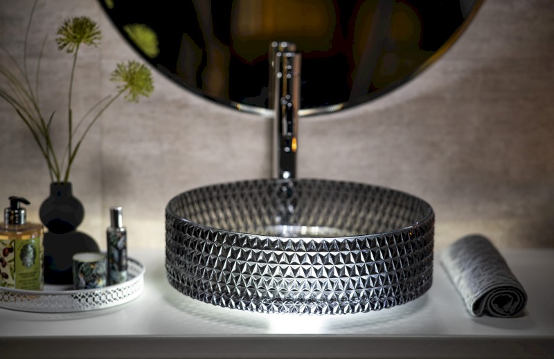 MARAGUA skleněné gravírované umyvadlo na desku Ø 39,5cm, černá TY214