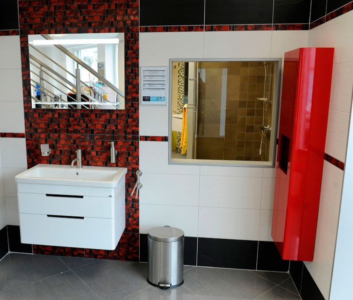 ELLA skříňka vysoká 40x140x20cm, 1x dvířka, levá/pravá, bílá EL400-3030