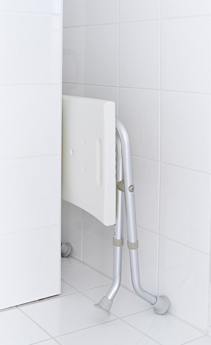 HANDICAP stolička skládací, bílá A0050301