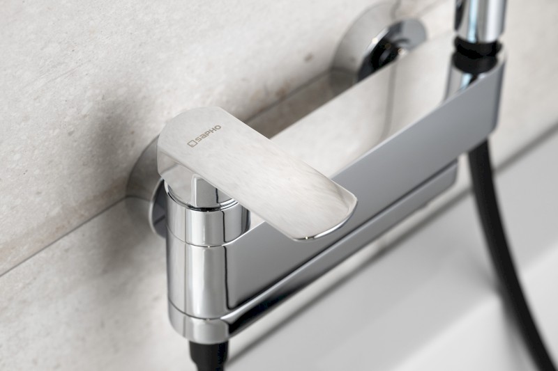 MIXONA nástěnná vanová baterie s ruční sprchou, otočné ramínko, chrom MG110