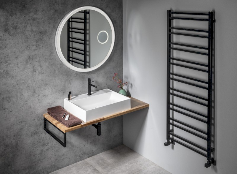 METRO DOS otopné těleso 550x1430 mm, černá mat IR430TB