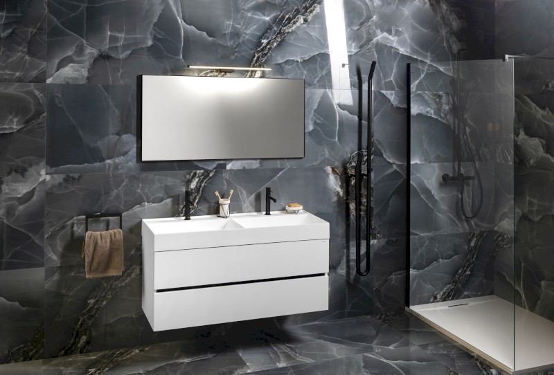 CHICAGO XL LED svítidlo, 600x120mm, 12W, 230V, IP44, plast, černá mat AU470