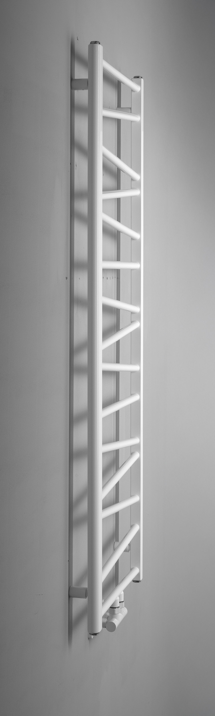 ANNALISA otopné těleso 500x1375mm, středové připojení, bílá AN220