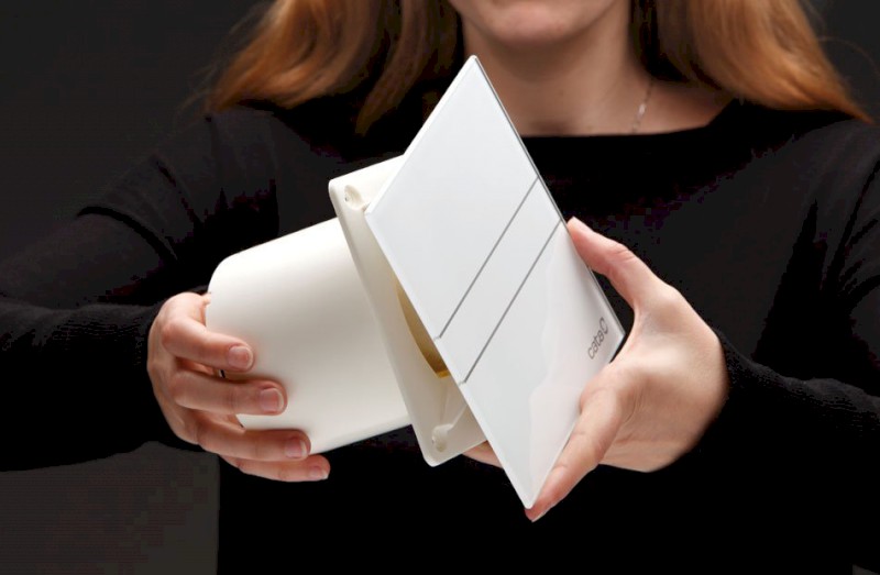 E-100 GB koupelnový ventilátor axiální, 8W, potrubí 100mm, černá 00900402