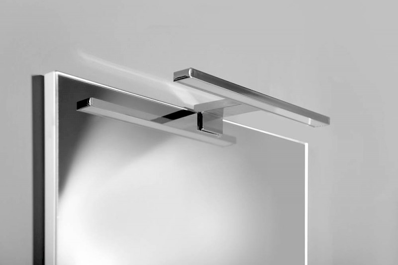 SERAPA LED svítidlo 5W, 230V, 300x40x100mm, IP44, plast, chrom SA147