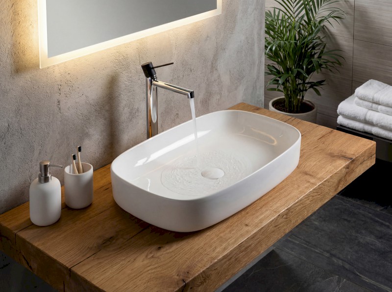 MATTEO keramické umyvadlo na desku 65x40cm, bílá 3064-KL