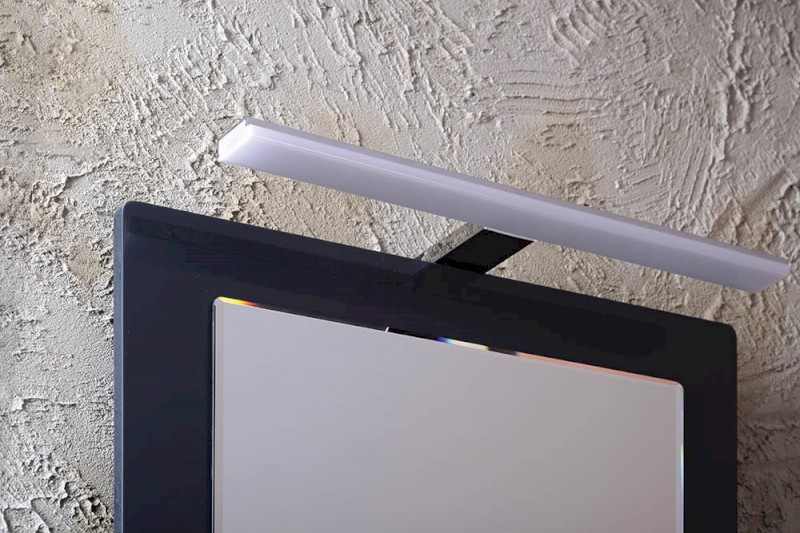 FELINA LED svítidlo, 10 W, 458x15x112 mm, IP44, chrom FE045