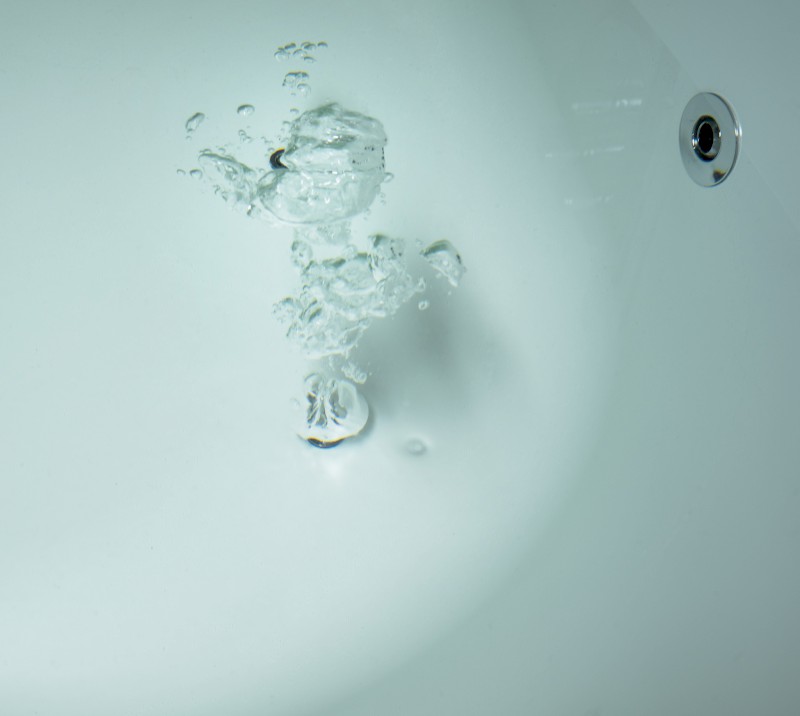 KRYSTA hydromasážní vana, 180x80x39cm, Attraction Hydro-Air, chrom 71710.4010