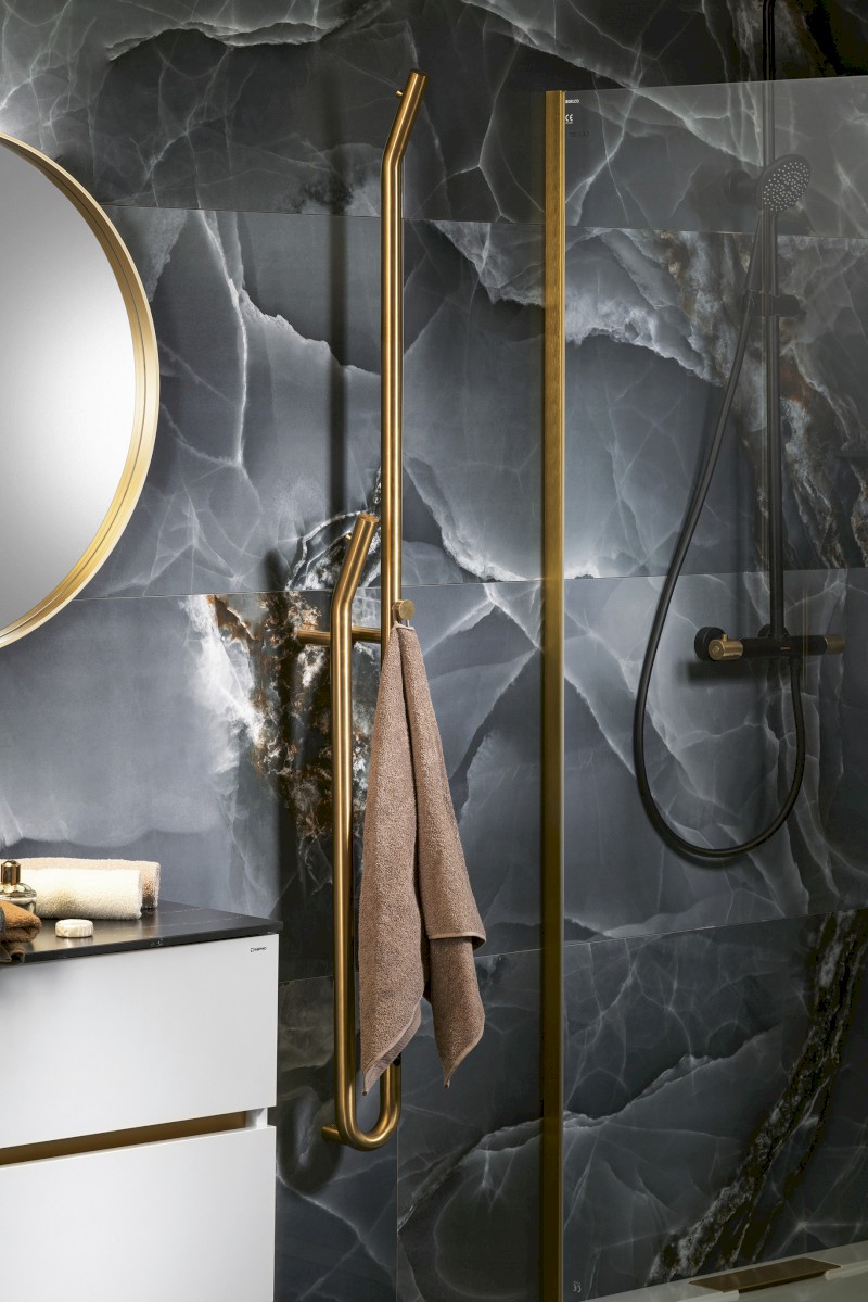 DUOPASSO elektrický sušák ručníků s časovačem, 122x1700mm, 45 W, zlato mat ER830