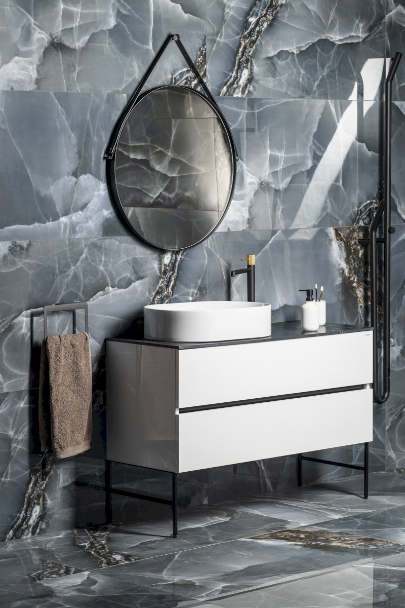 ORBITER kulaté zrcadlo s koženým páskem ø 50cm, černá mat ORT050