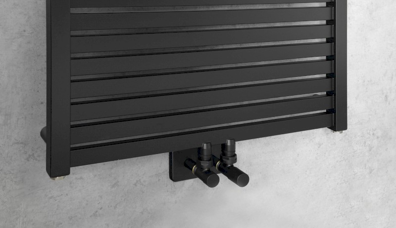 TONDI otopné těleso rovné 600x1690 mm, středové připojení, černá mat DT496T