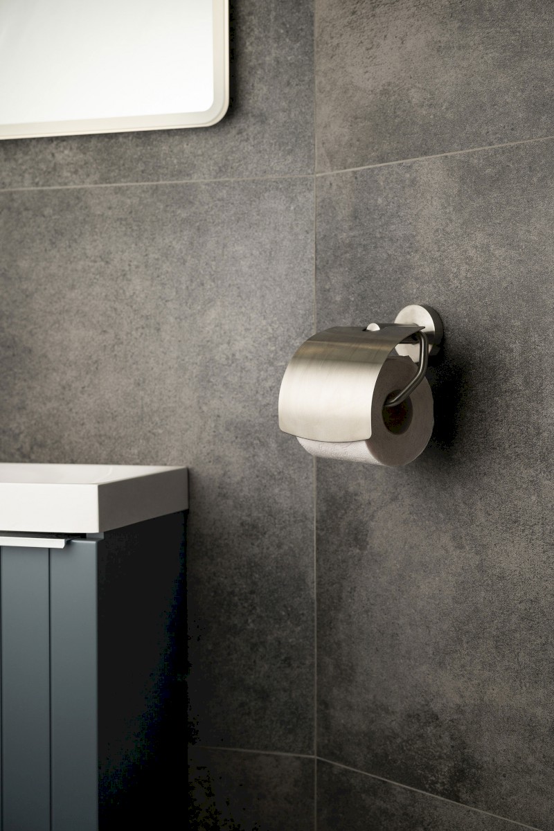 X-STEEL držák toaletního papíru s krytem, nerez mat XS701