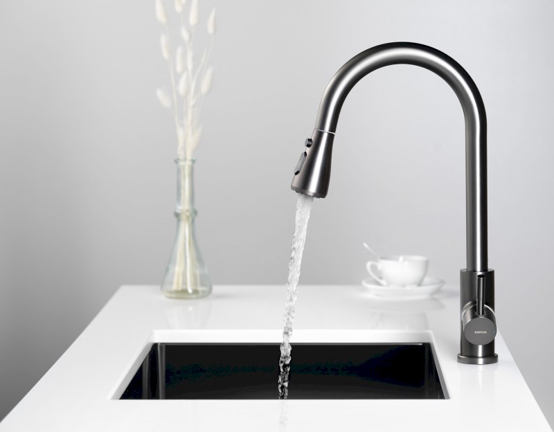 MIKELA stojánková dřezová baterie s výsuvnou sprškou, gun metal 1106-30GM