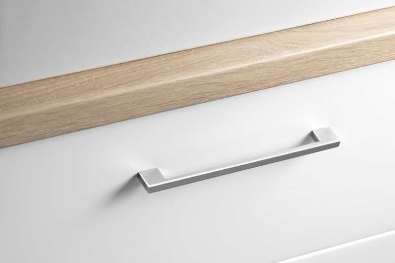 VEGA kovová úchytka, 210/192mm, chrom PR1720