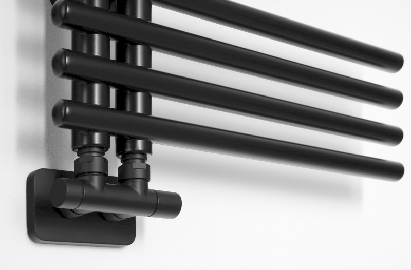 62585-lln80b-nympha-otopne-teleso-500x800mm-cerna-mat-det-c