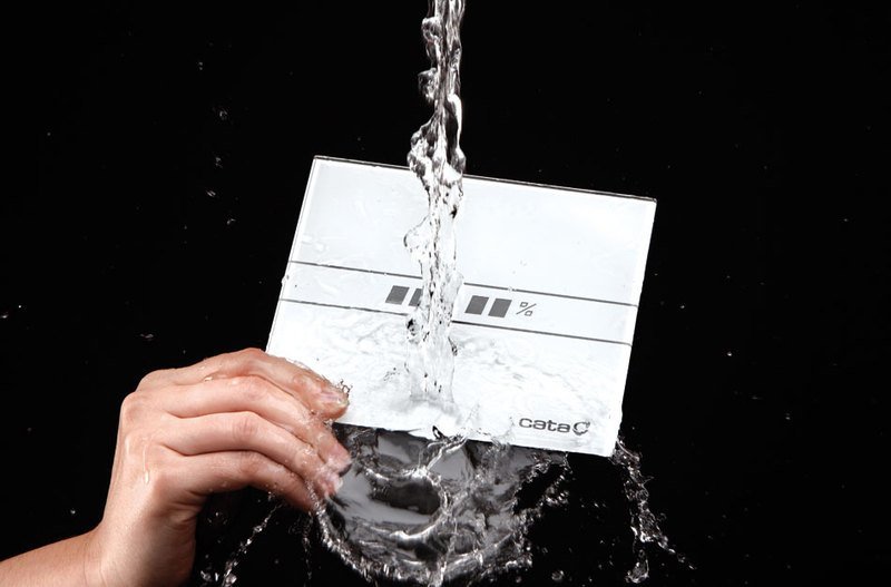 E-100 GB koupelnový ventilátor axiální, 8W, potrubí 100mm, černá 00900402