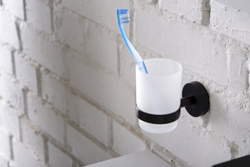 X-ROUND BLACK sklenka, mléčné sklo, černá mat XR903B