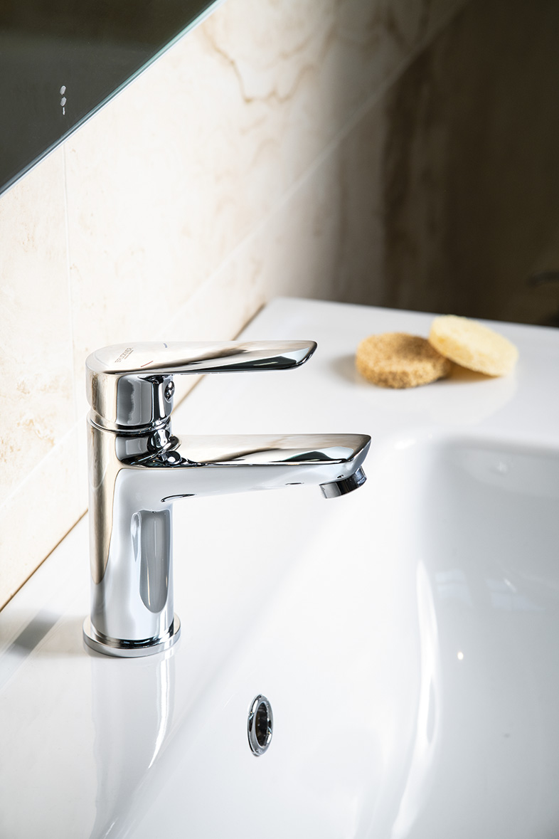 SCHMITZ stojánková umyvadlová baterie, chrom 863.002.1