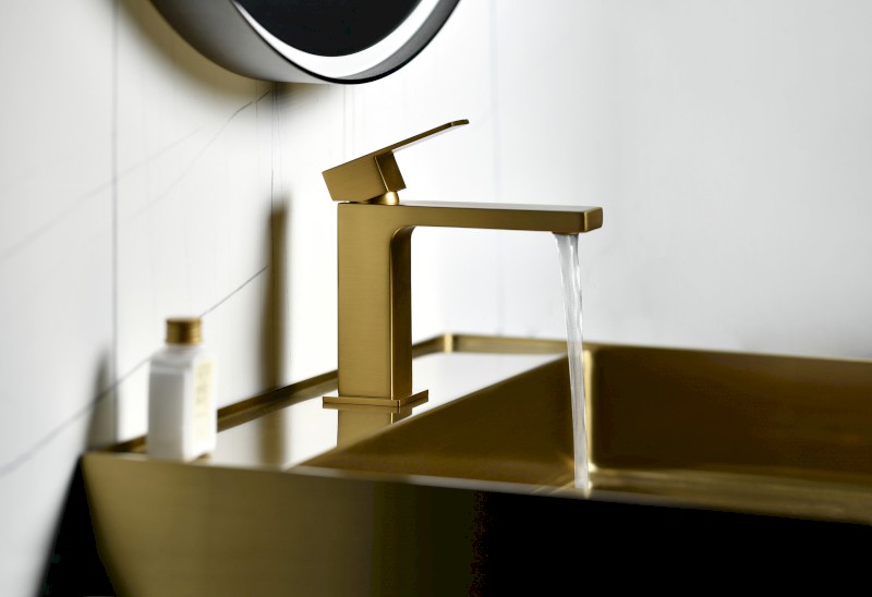 CUBEMIX stojánková umyvadlová baterie, zlato mat CM002GB