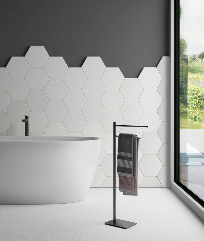 ARTU stojan na ručníky, hranatý, černá mat 113114