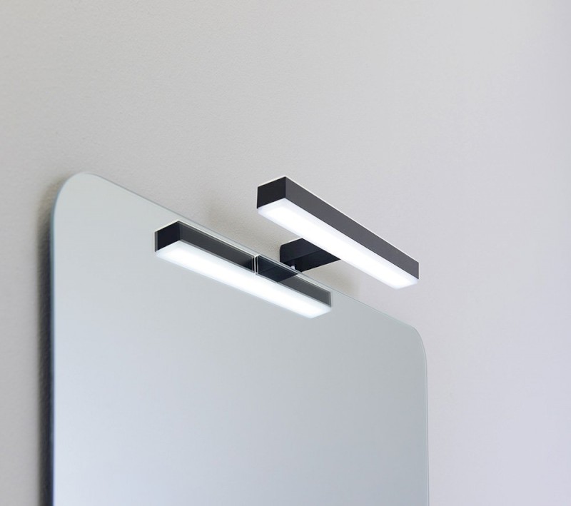 VERONICA 2 LED svítidlo, 8 W, 300x25x83 mm, IP44, černá E27423CI