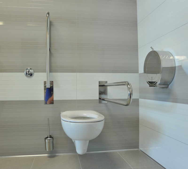 HANDICAP opěrné pevné madlo tvar U 813mm, nerez lesk XH540