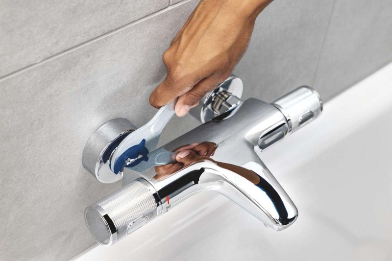 Vitalio Comfort Sprchový set s termostatem, 25x25 cm, 2 proudy, chrom GROHE 26696001