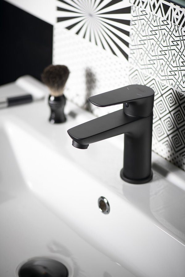 LOTTA stojánková umyvadlová baterie, černá mat LT602B