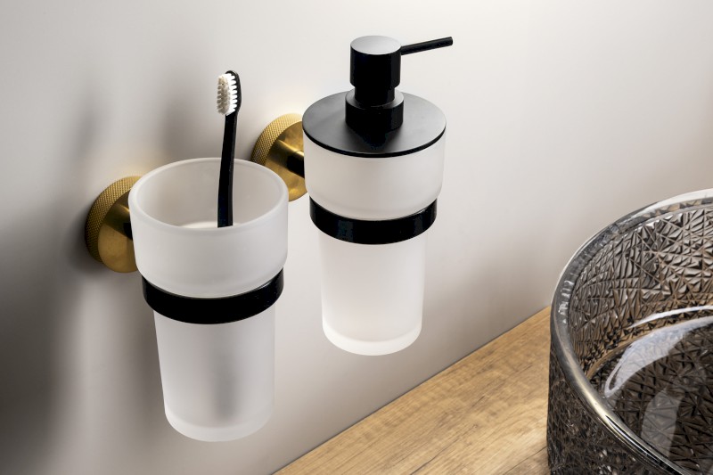 LARISSA sklenka, mléčné sklo, černá/zlato mat WS004BG