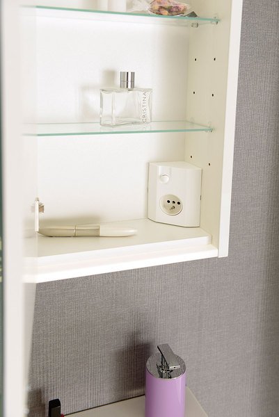 BATU galerka 100x71x15cm, 2x LED osvětlení, bílá lesk 1141130