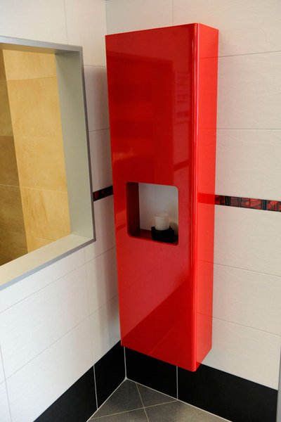 ELLA skříňka vysoká 40x140x20cm, 1x dvířka, levá/pravá, bílá EL400-3030