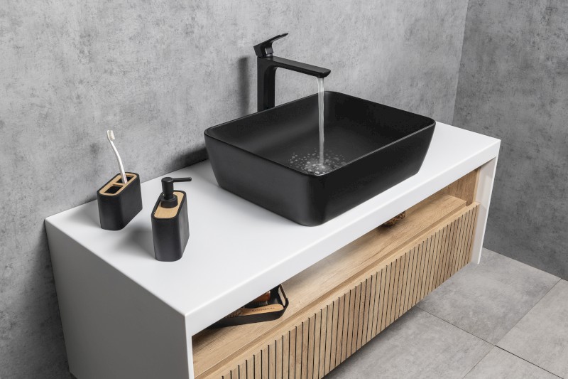 SPY stojánková umyvadlová baterie vysoká, prodloužená hubice, černá mat PY07/15