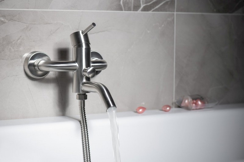 MINIMAL nástěnná vanová baterie, nerez mat MI010