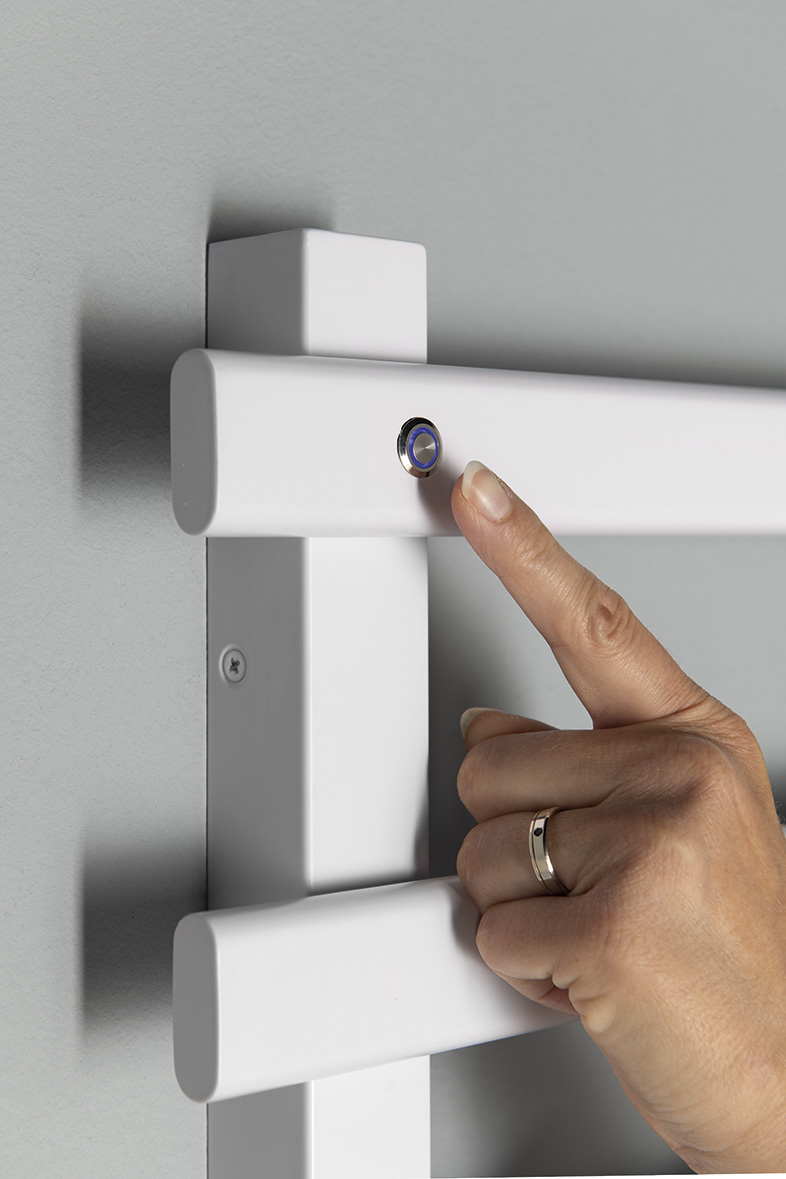 ELCOR elektrický sušák ručníků 480x520x50 mm, 63 W, bílá mat EB520