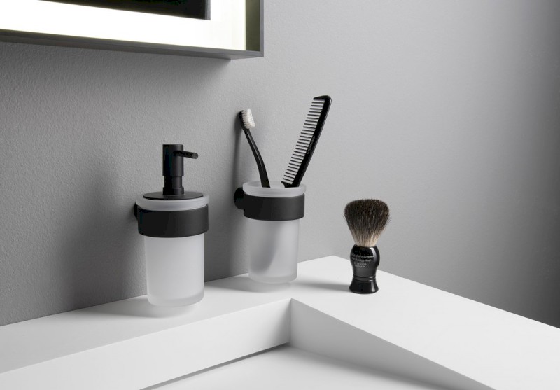 PIRENEI dávkovač mýdla 110 ml, mléčné sklo, černá mat PI8114