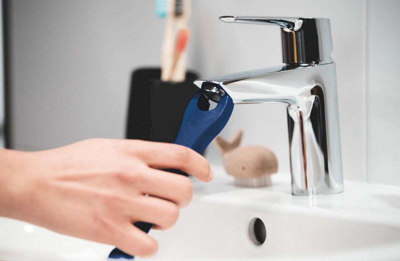 QuickFix Start Umyvadlová baterie s bidetovou sprškou, chrom GROHE 23123003