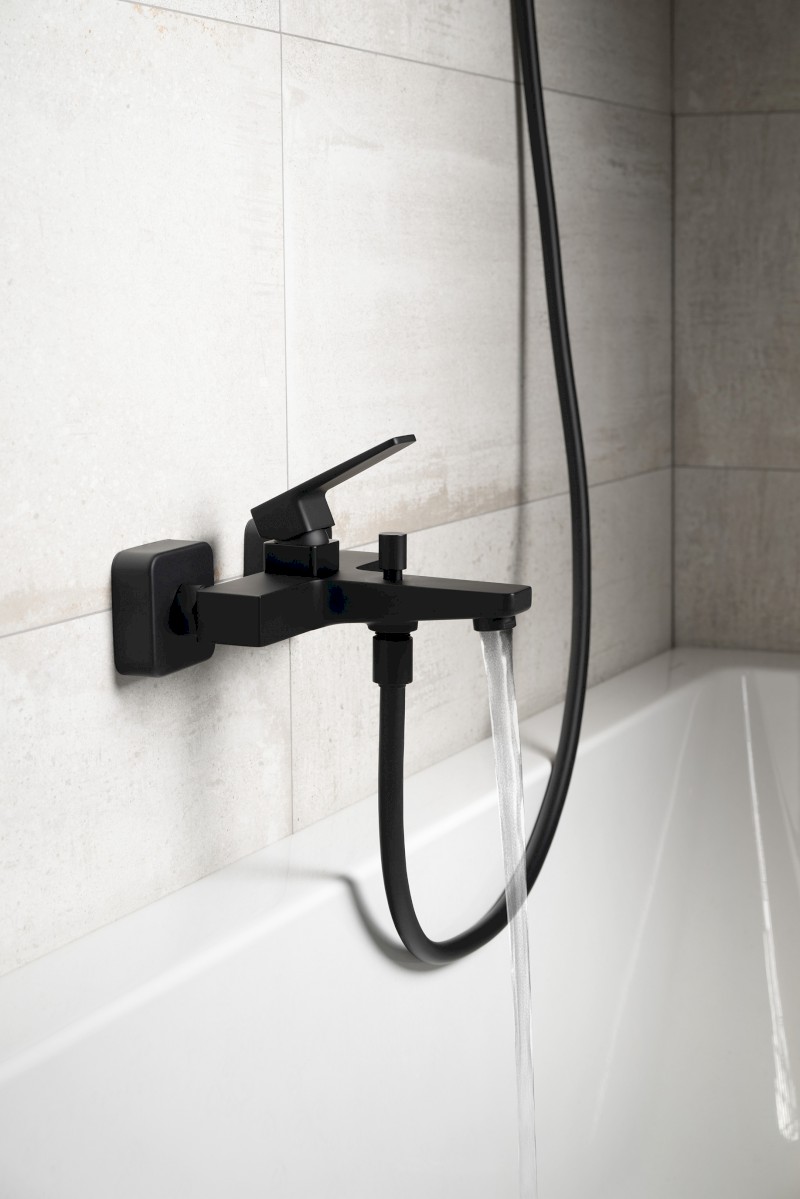 TURSI nástěnná vanová baterie, černá mat TI010B