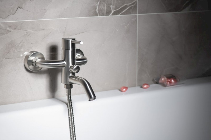 MINIMAL nástěnná vanová baterie, nerez mat MI010