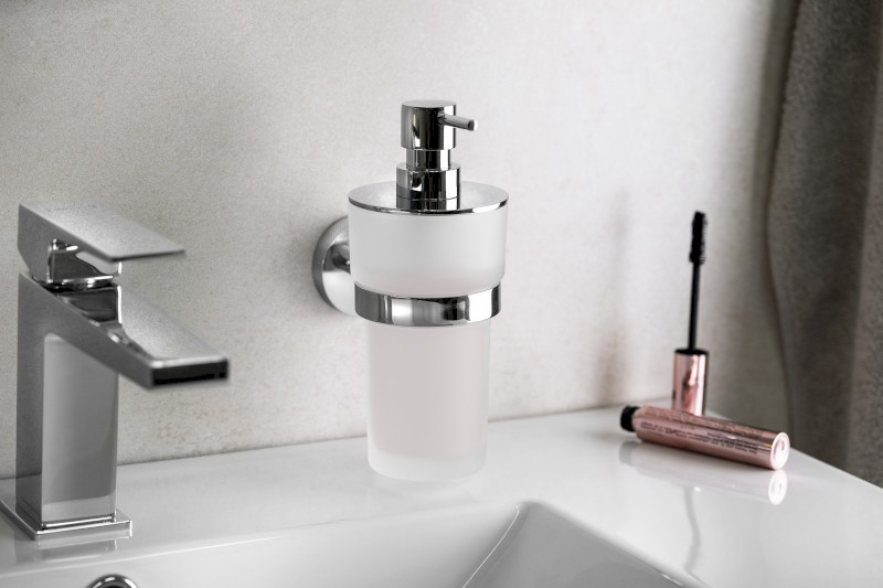 LARISSA dávkovač mýdla 250ml, mléčné sklo, chrom WS019