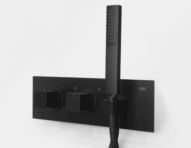 DIMY podomítková sprchová/vanová termostatická baterie s ruční sprchou, 2 výstupy, černá mat DM493BL