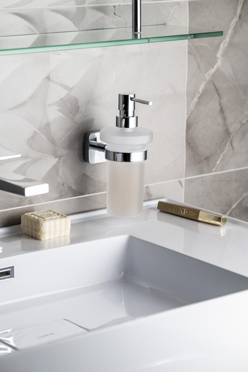 INSIA dávkovač mýdla 230ml, mléčné sklo, chrom IS019