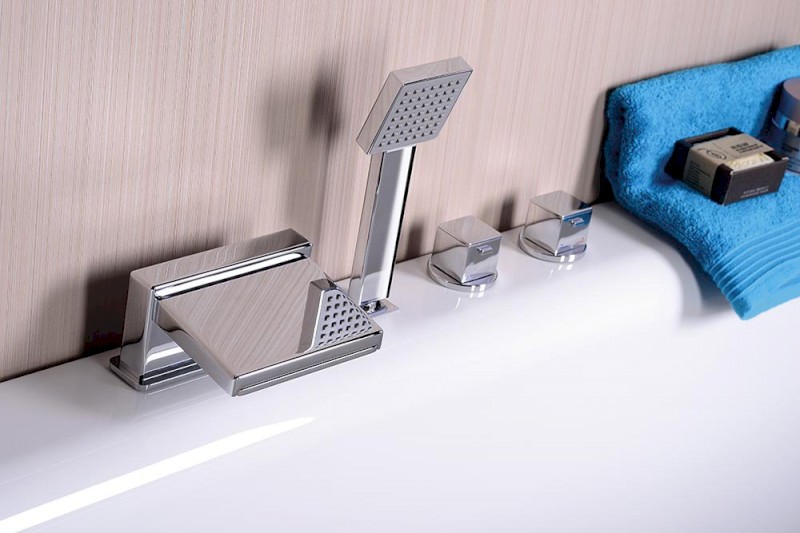 Výtoková hubice na okraj vany, šířka 145mm, kaskáda, chrom 5106